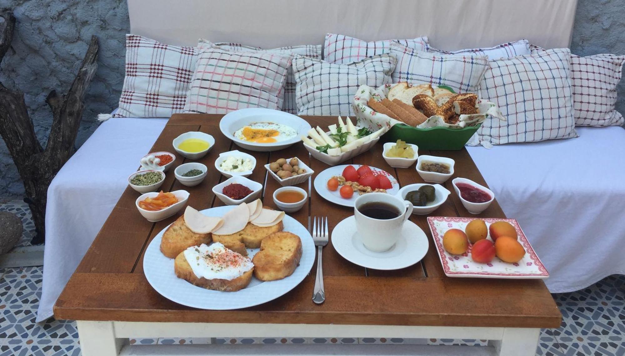 Macide Hanim Konagi Ayvalı Esterno foto