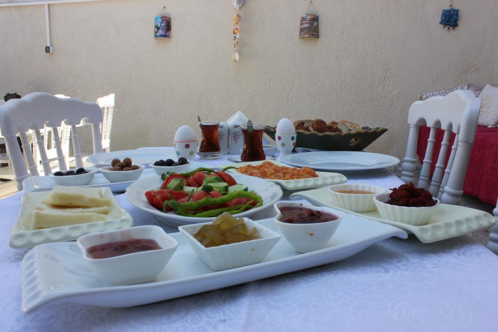 Macide Hanim Konagi Ayvalı Esterno foto